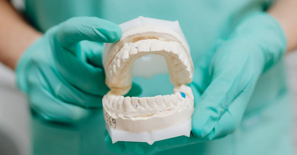 5 Reasons to Consider Dentures | Garland, TX 5 Reasons to Consider Dentures